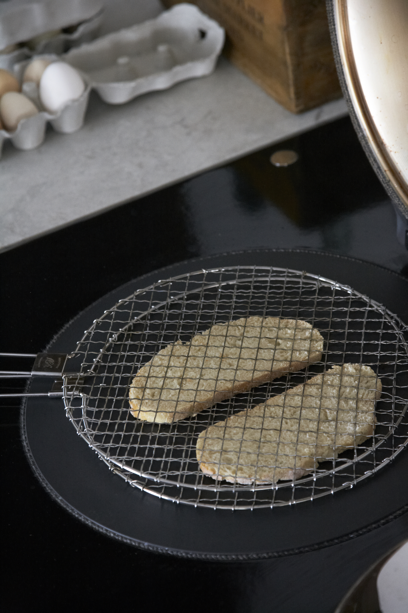 AGA Eggs - Humphrey Munson Blog 4