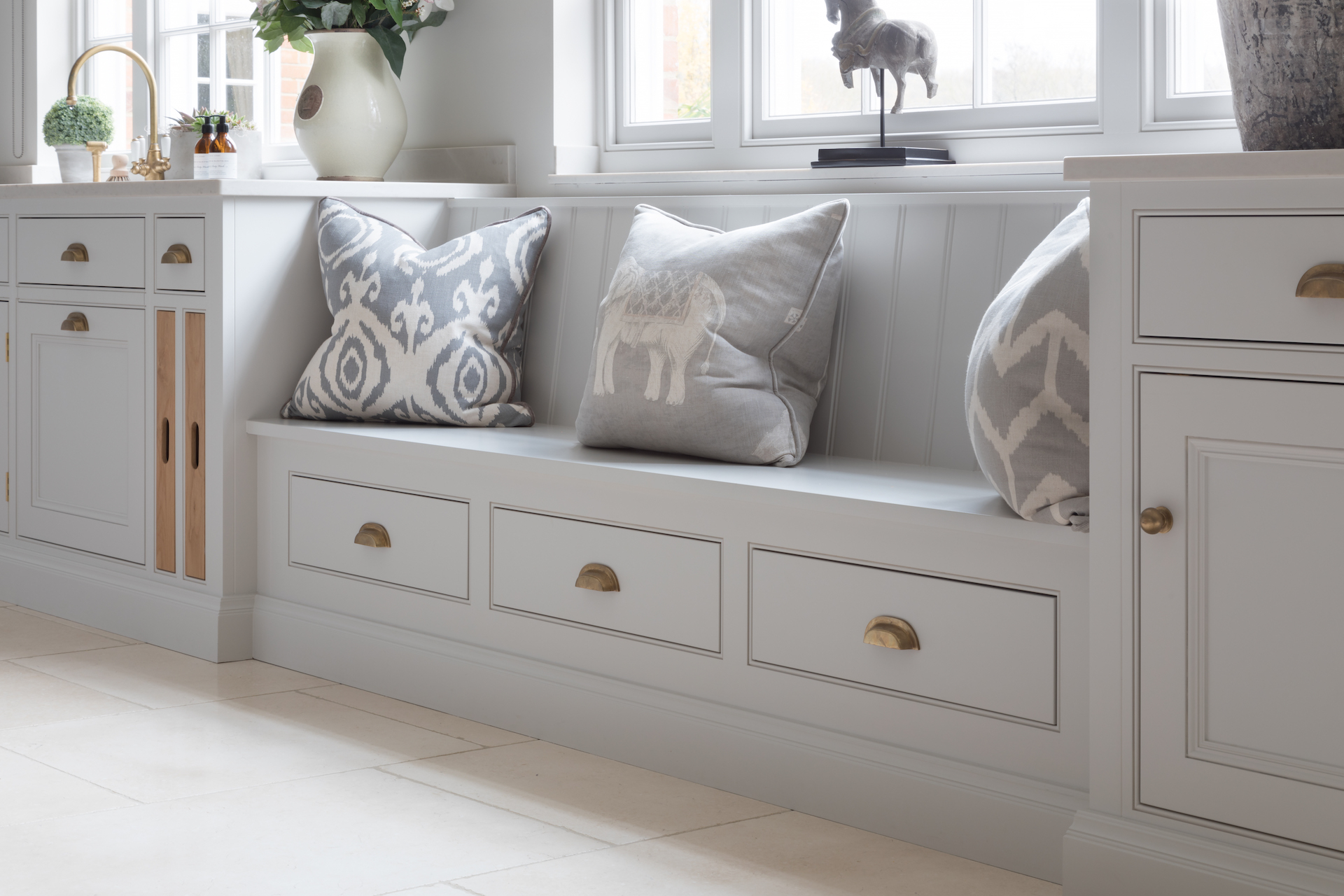 Bench Seat - Cranbrook project - Design Notes - Humphrey Munson 