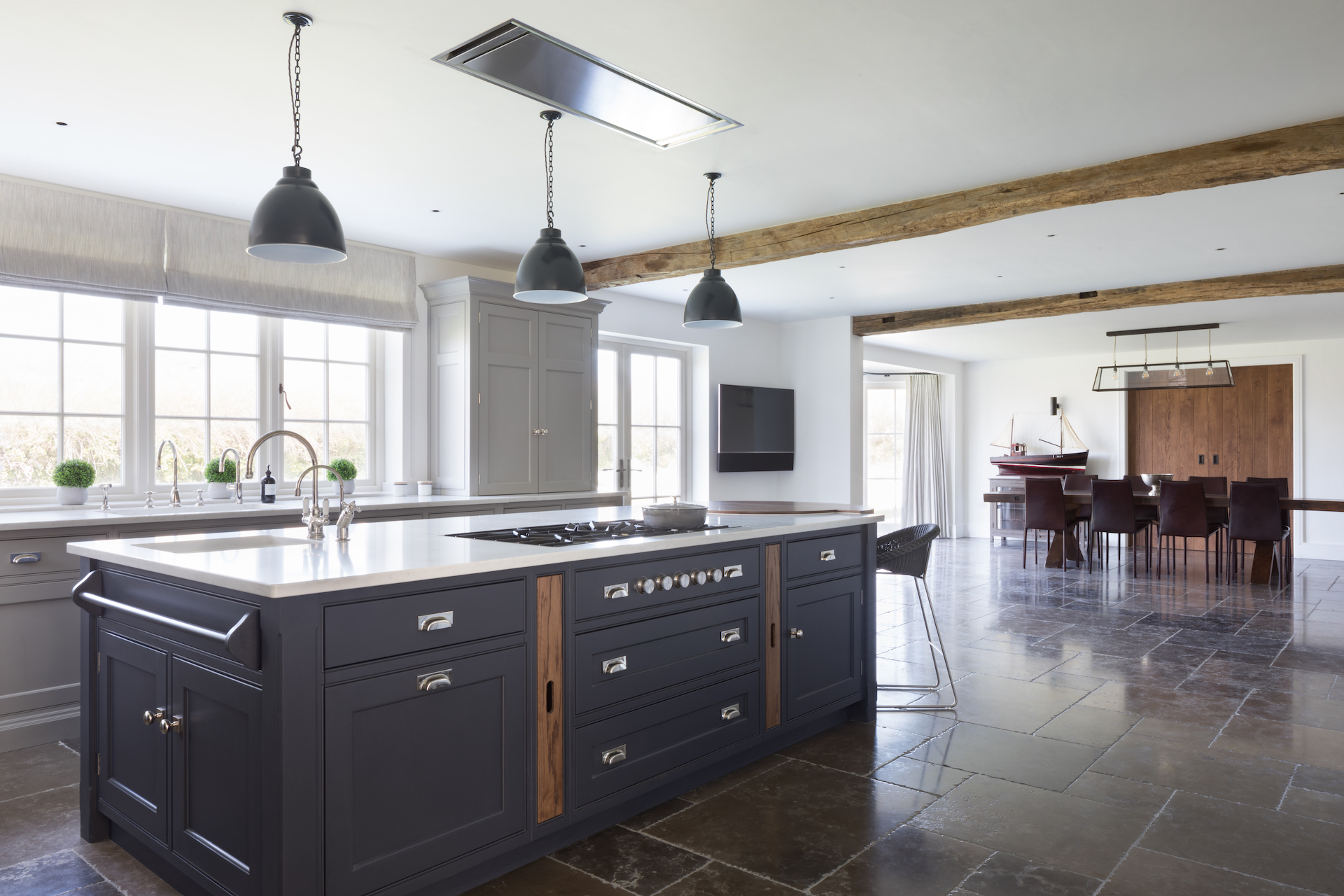 Brolly Blue - Design Notes - Humphrey Munson 