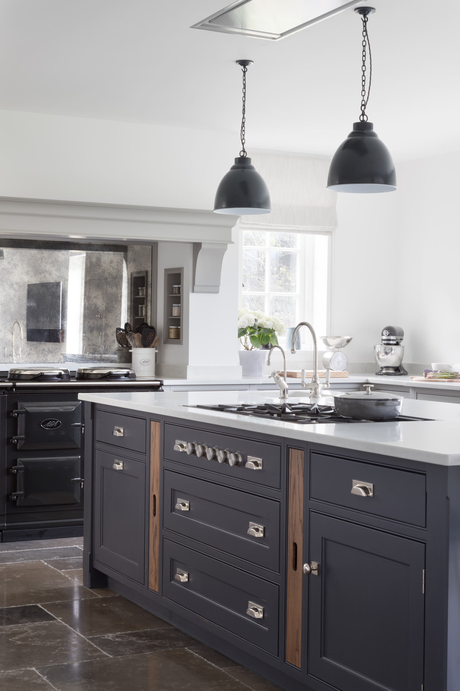 Brolly Blue - Design Notes - Humphrey Munson 