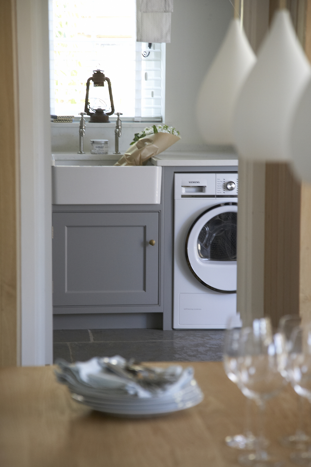 Classic English Cottage Kitchen - Low Res - 34