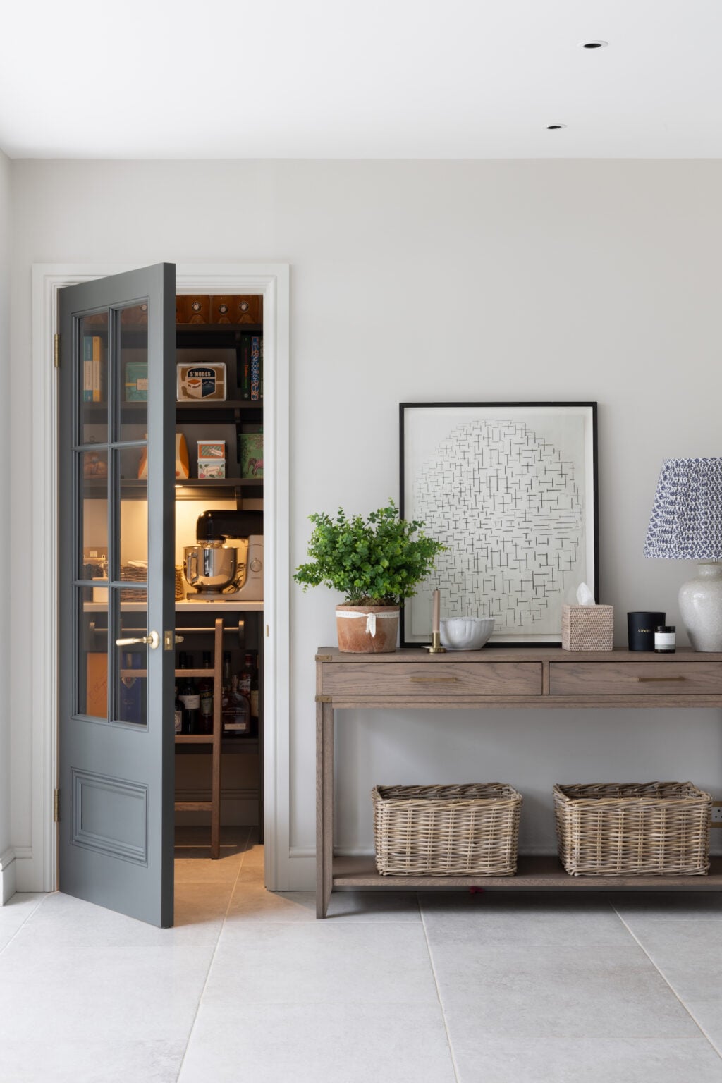 Crosby Console Table - Humphrey Munson