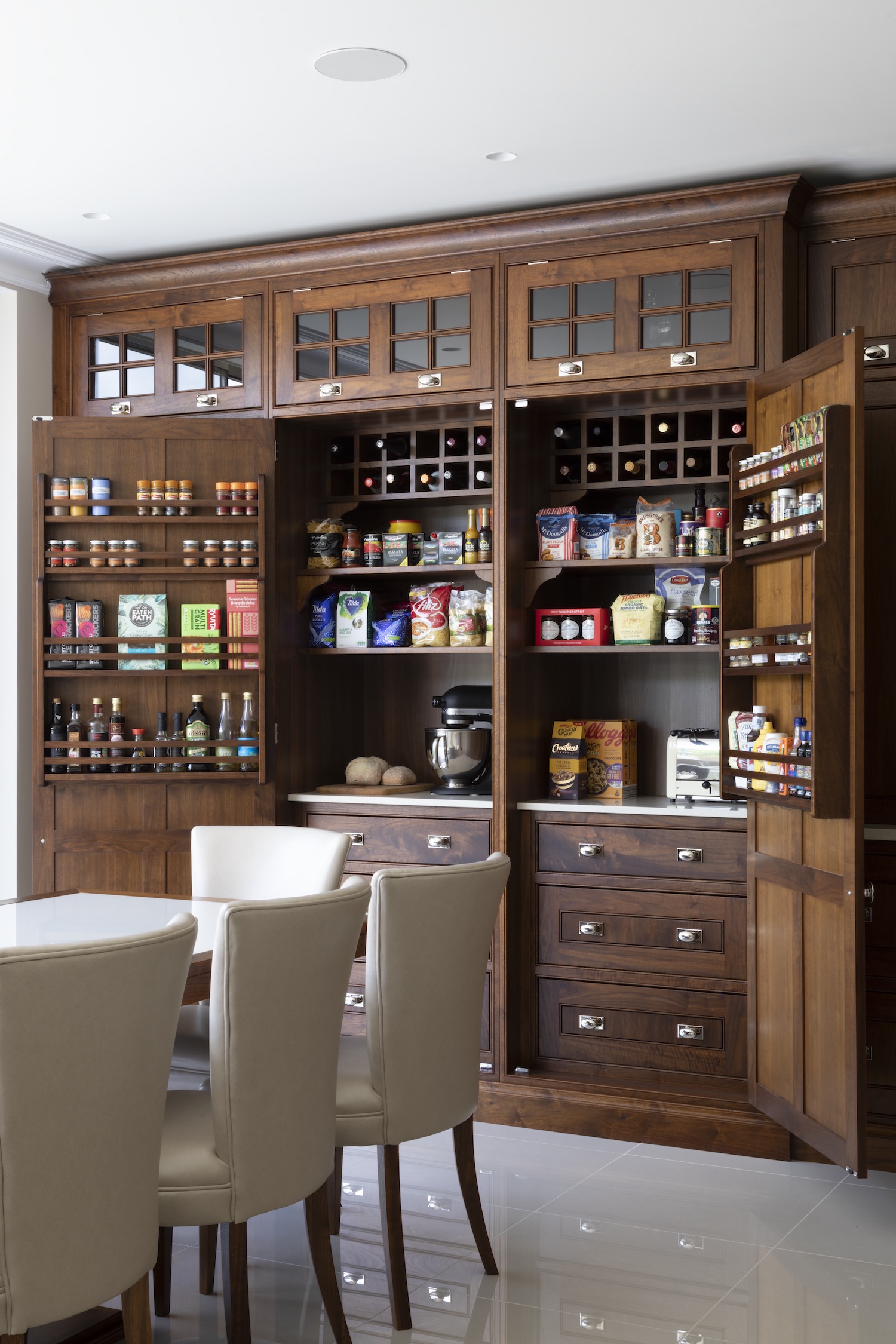 Walnut - Design Notes - Humphrey Munson Blog 