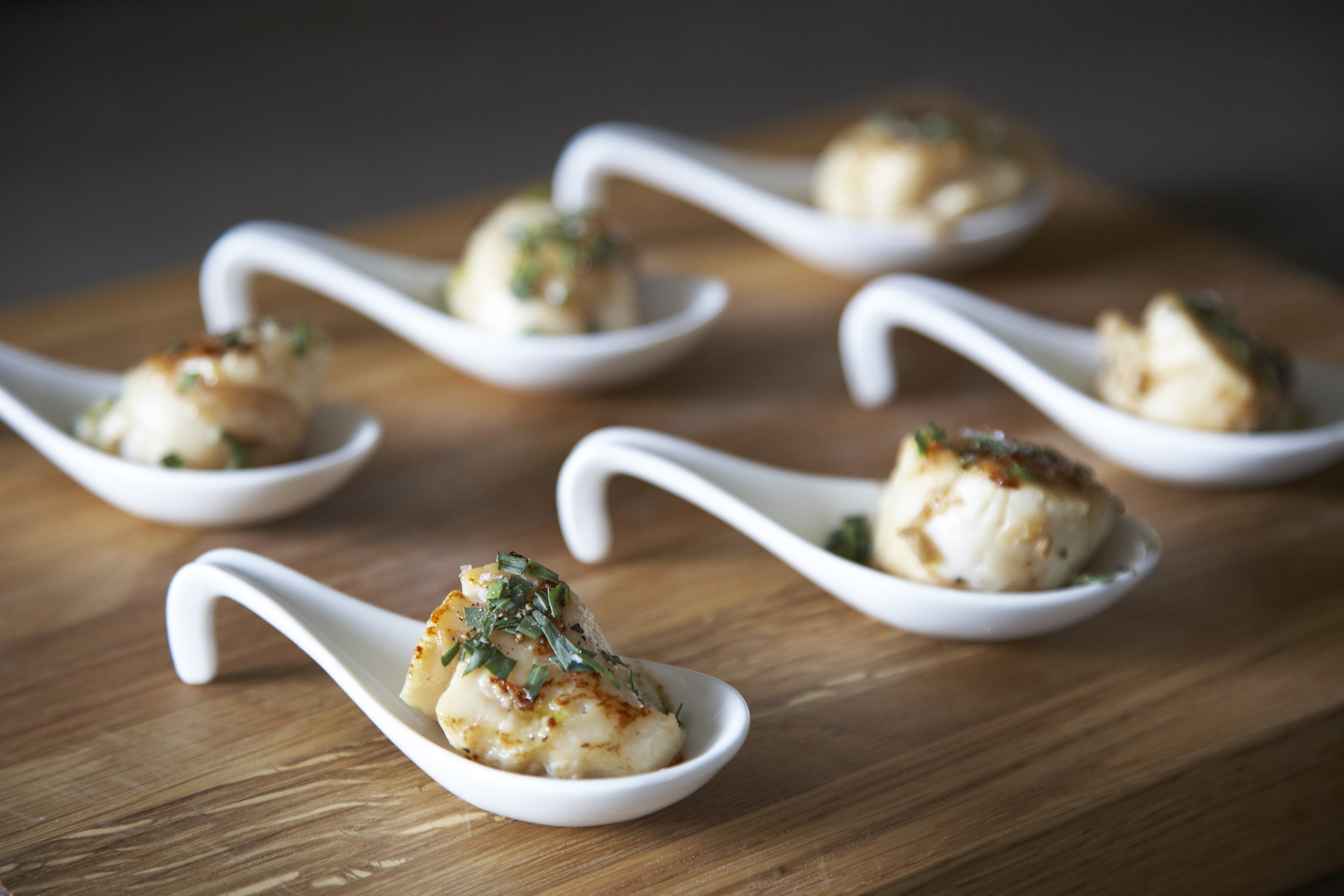 garlic-white-wine-scallops-humphrey-munson-kitchen-1