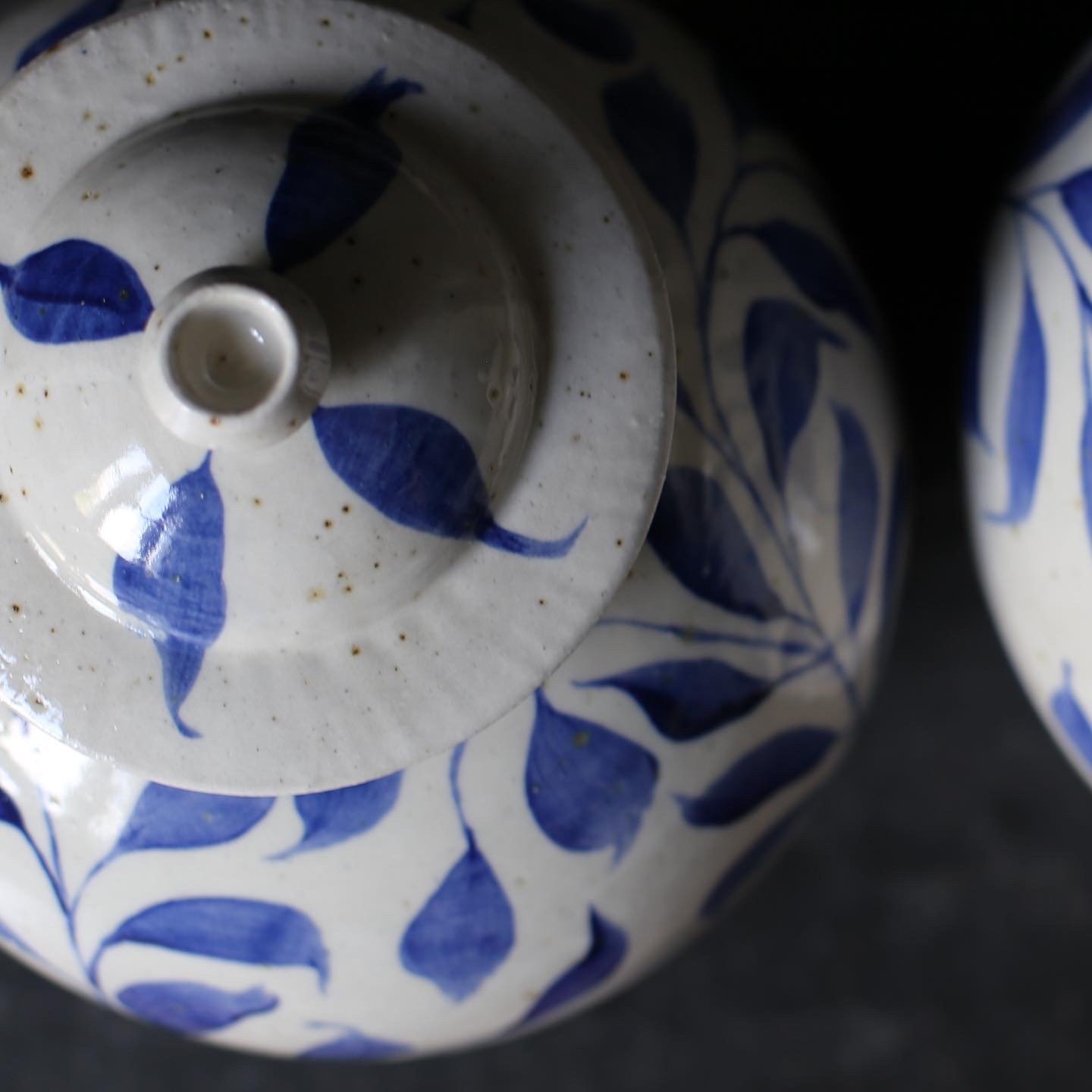 Georgie Bronwin ceramics - Humphrey Munson Blog - Table Styling