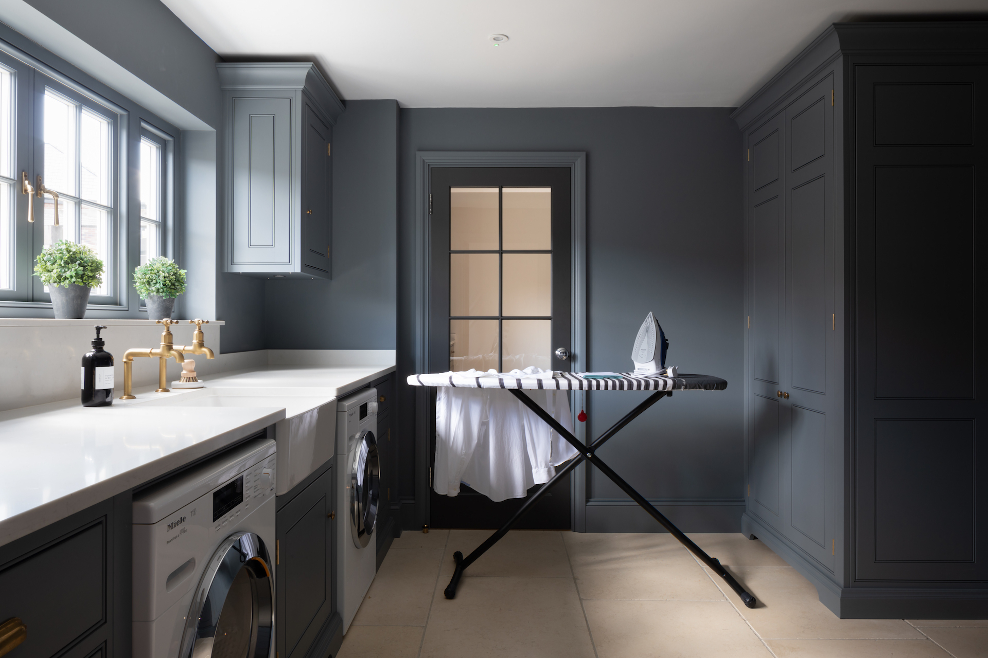 Goose Iron - Design Notes - Humphrey Munson Blog