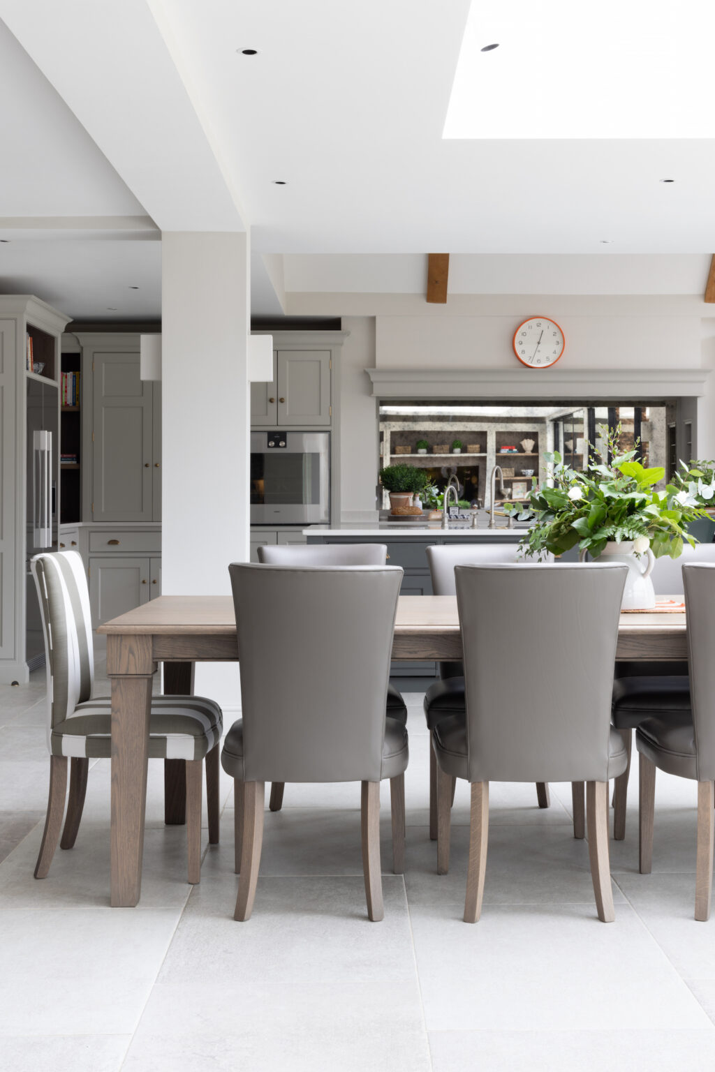 Byron Dining Table