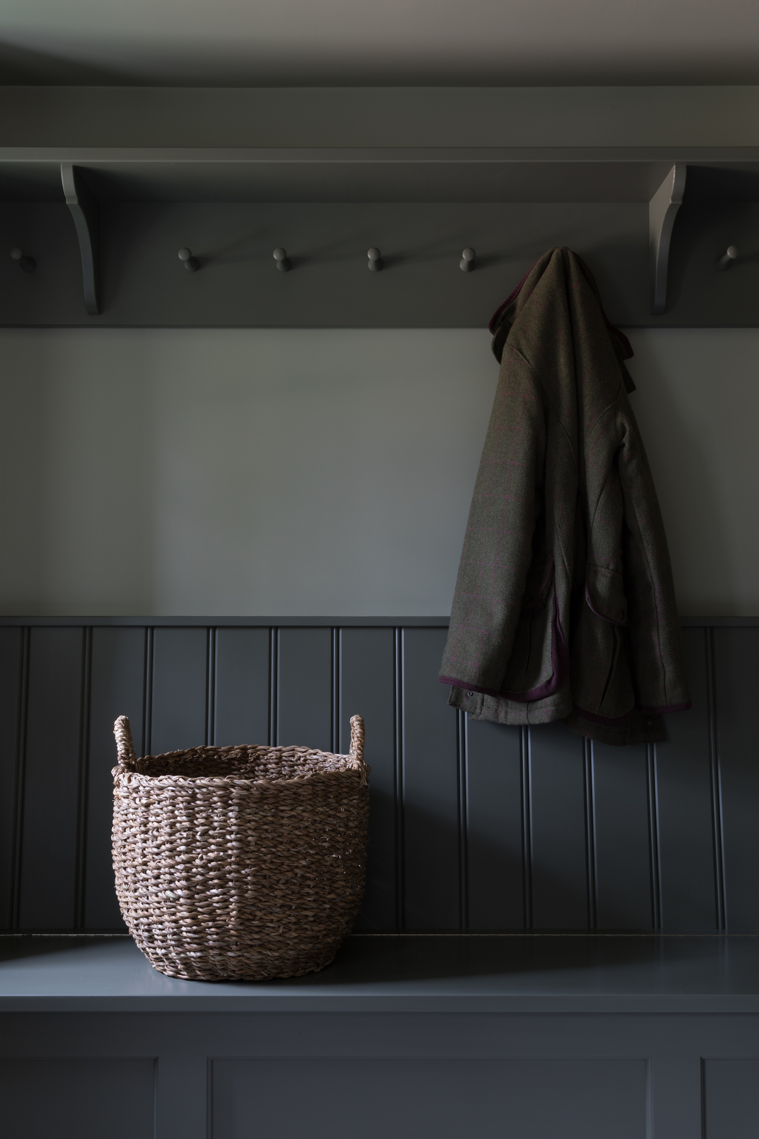 Artisan Shelves | Design Notes | Humphrey Munson