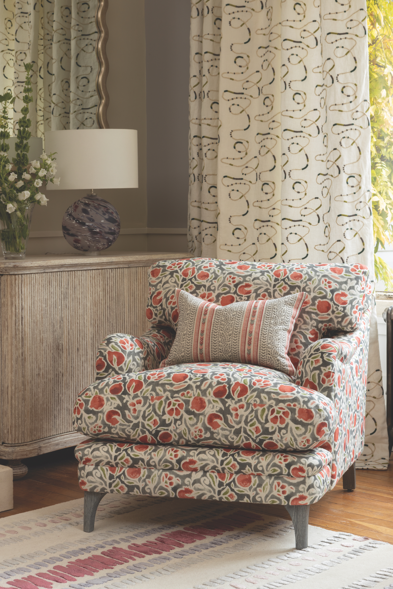 5 Sofas We Love from William Yeoward Humphrey Munson