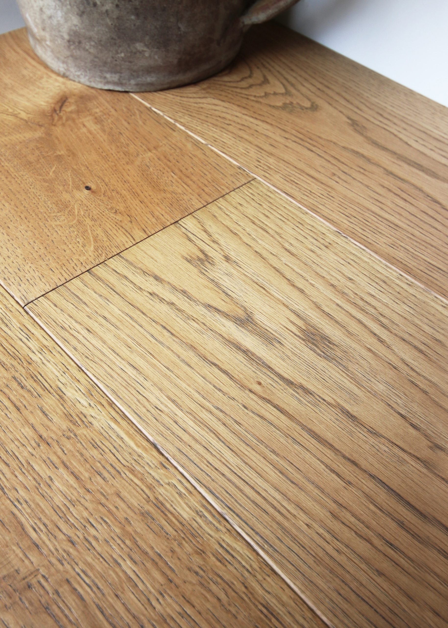 Chamonix Engineered Oak - Image 3
