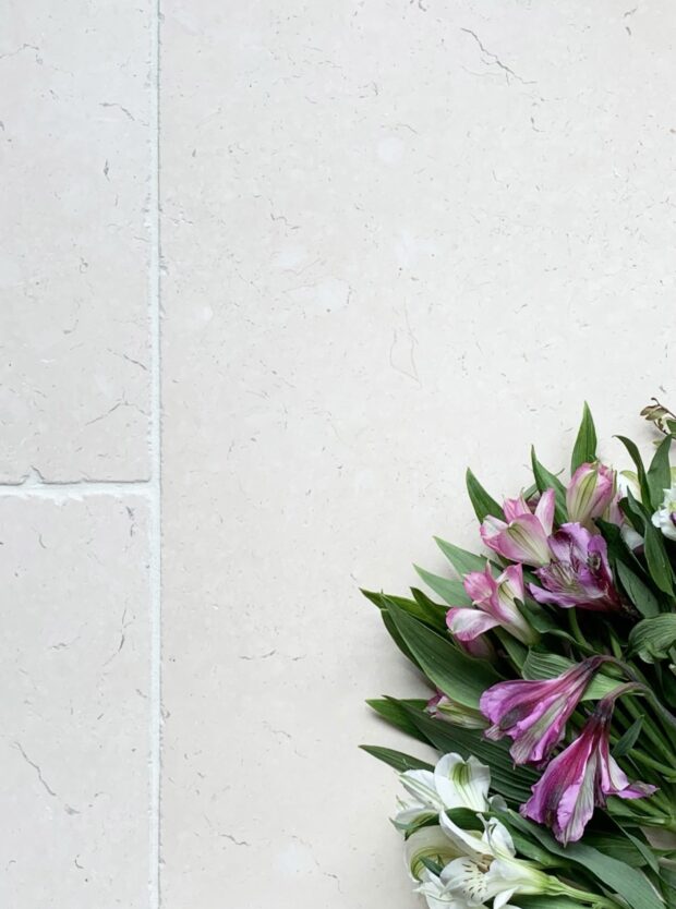 Fairford Natural Limestone Aged