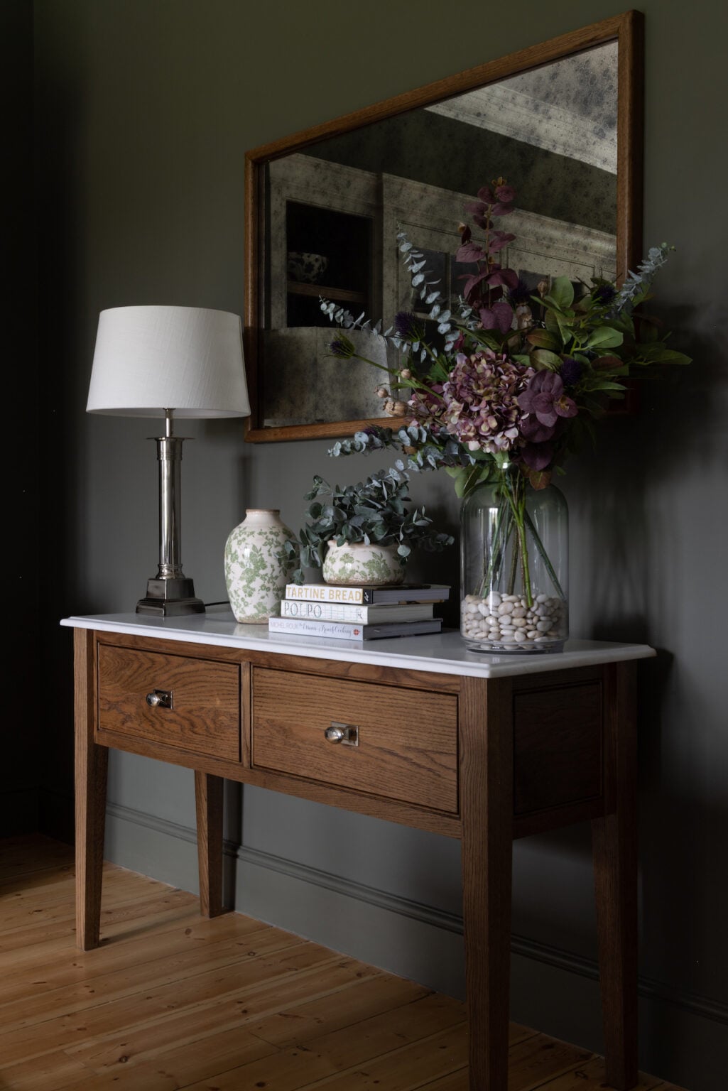 Ludlow Console table