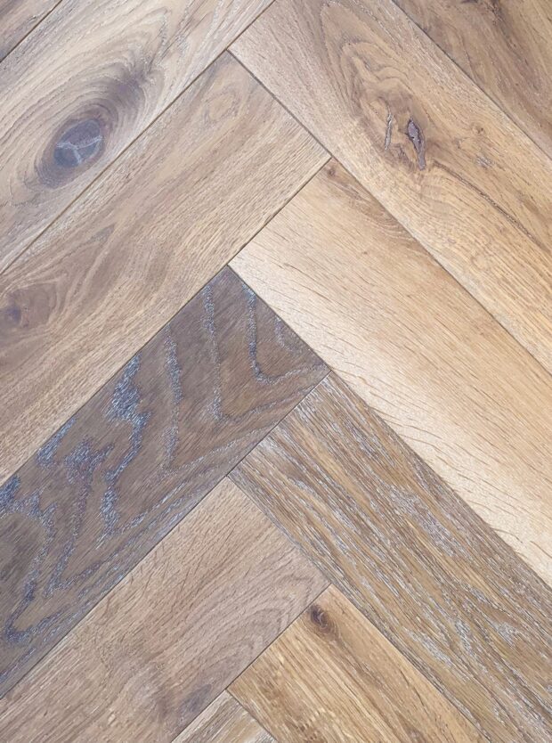Megeve engineered oak