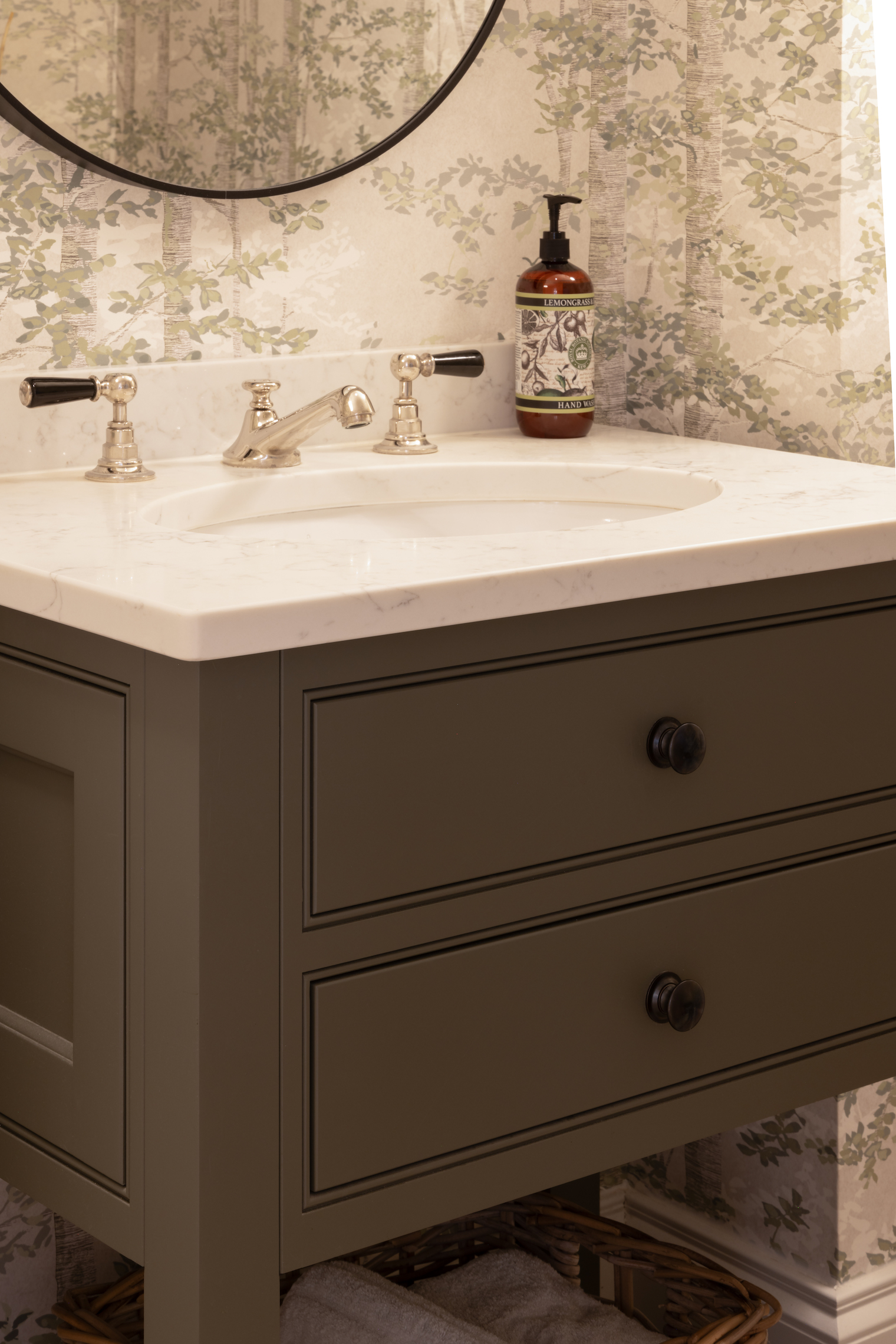 Constantine I - Image 3