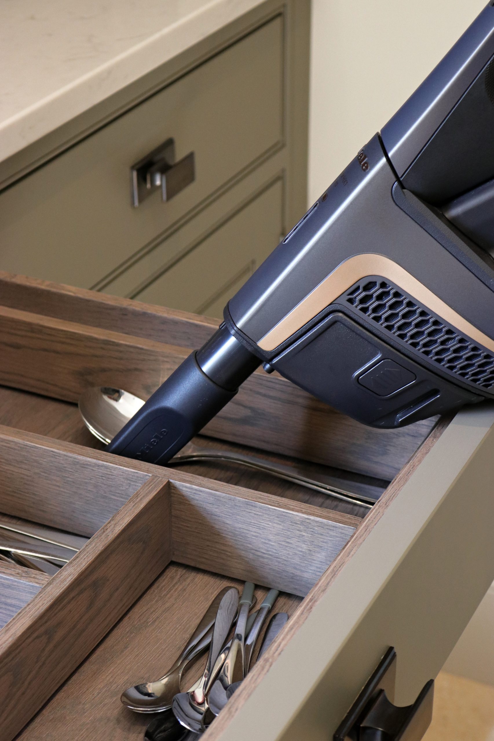 Miele Triflex Vacuum - Humphrey Munson Blog