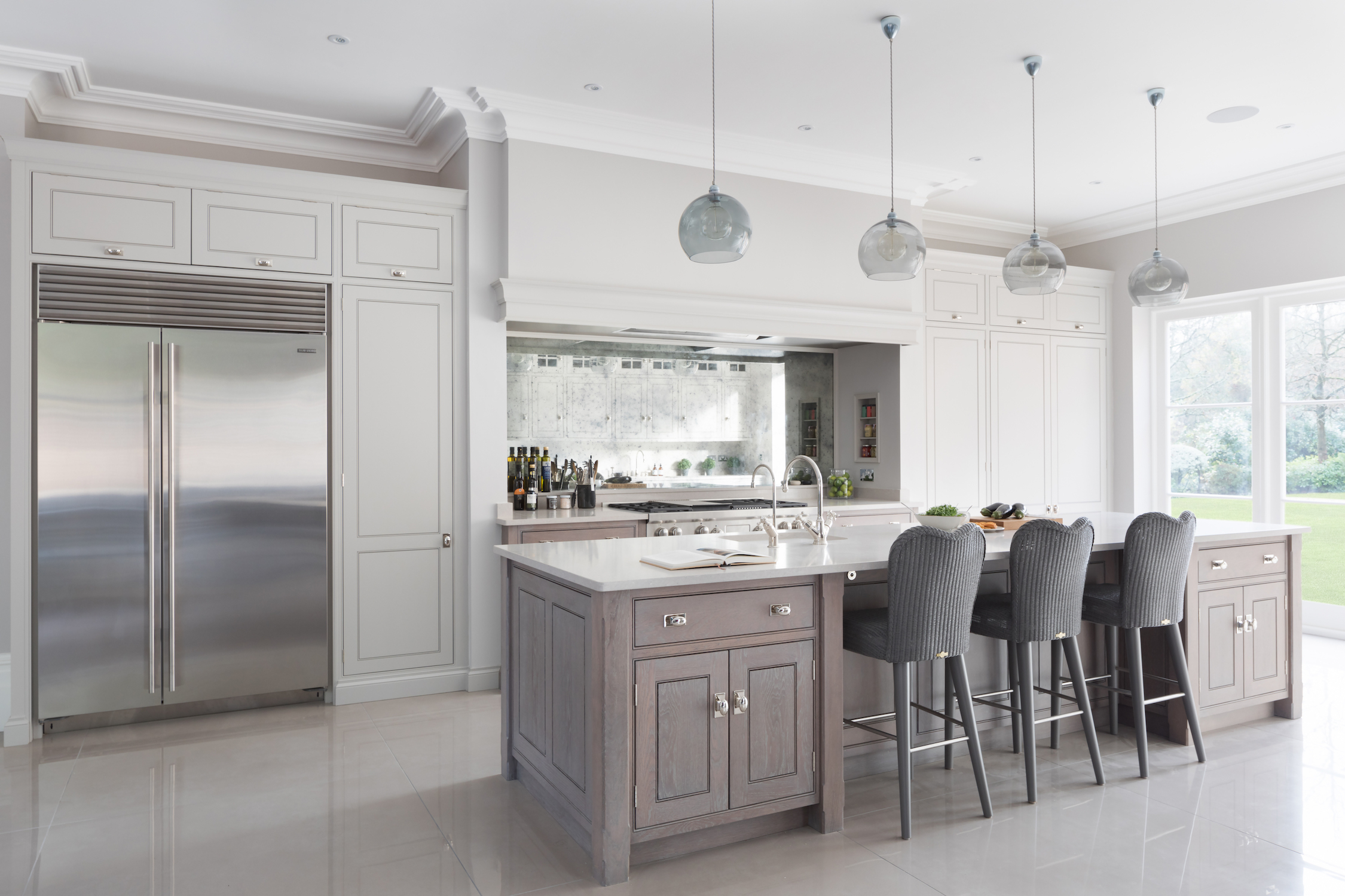 Smithfield Weathered oak - H|M design Notes | Humphrey Munson Blog