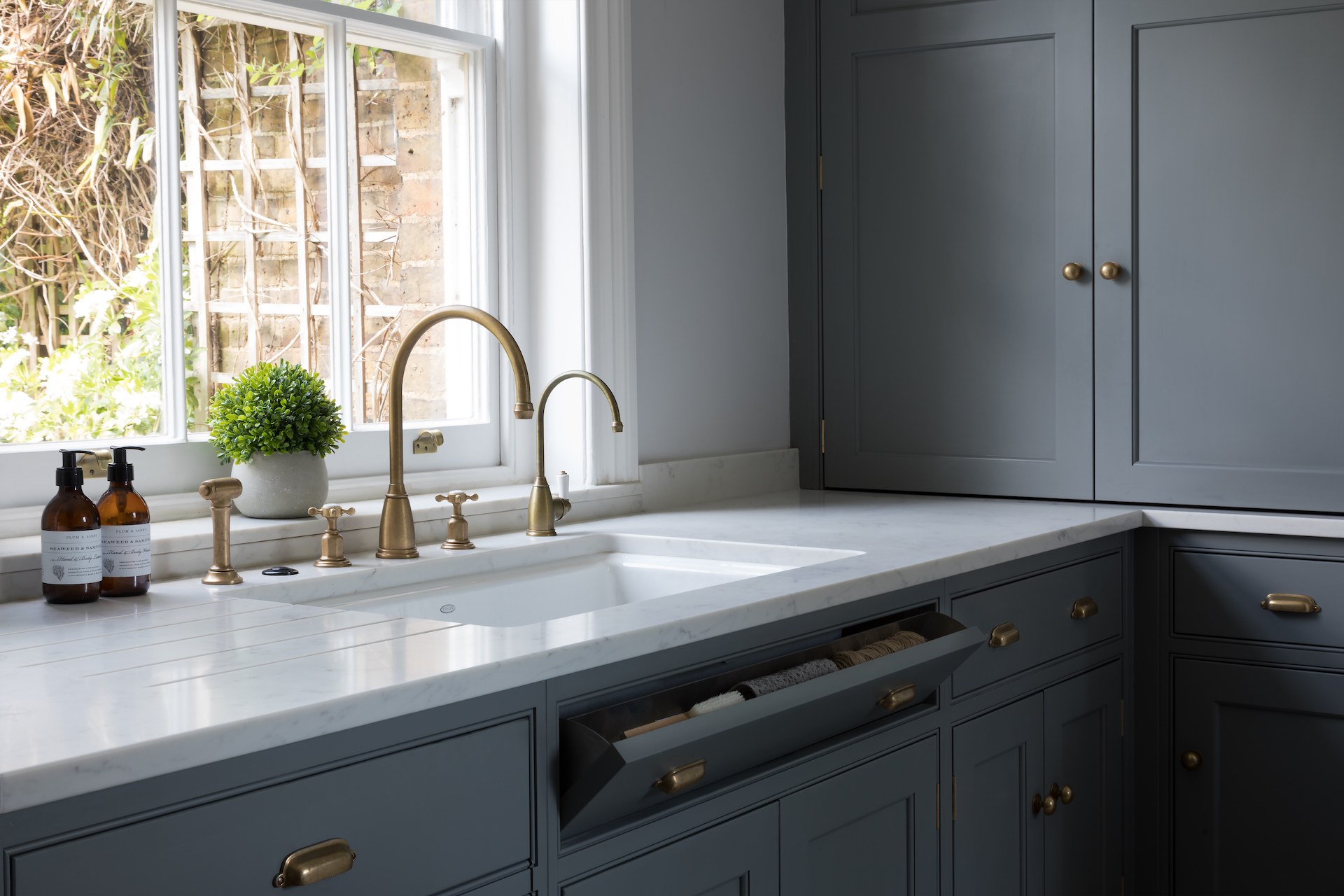 Humphrey Munson - The Old Vicarage Project - Kitchen Confidential