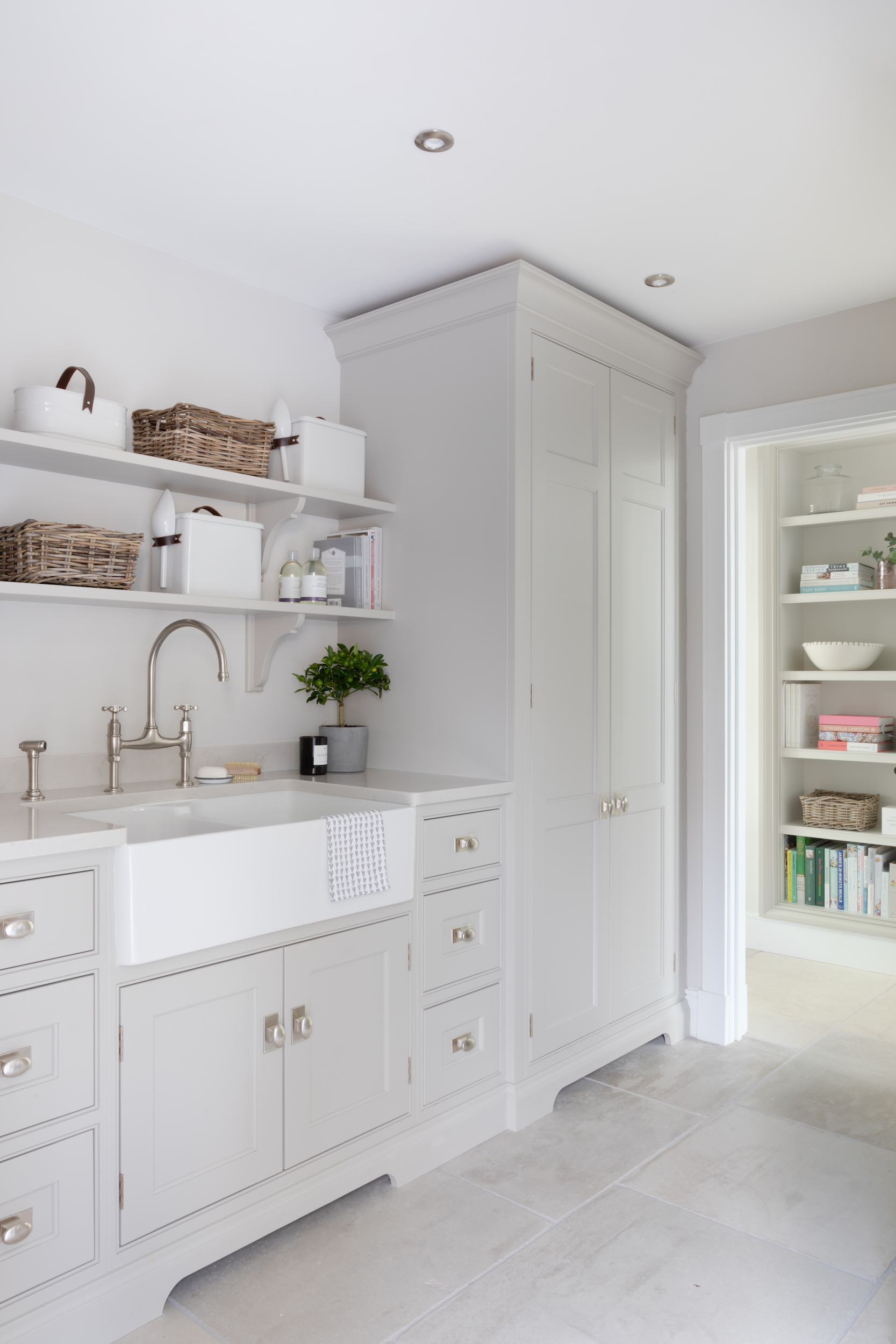 Utility room design - Humphrey Munson Blog 