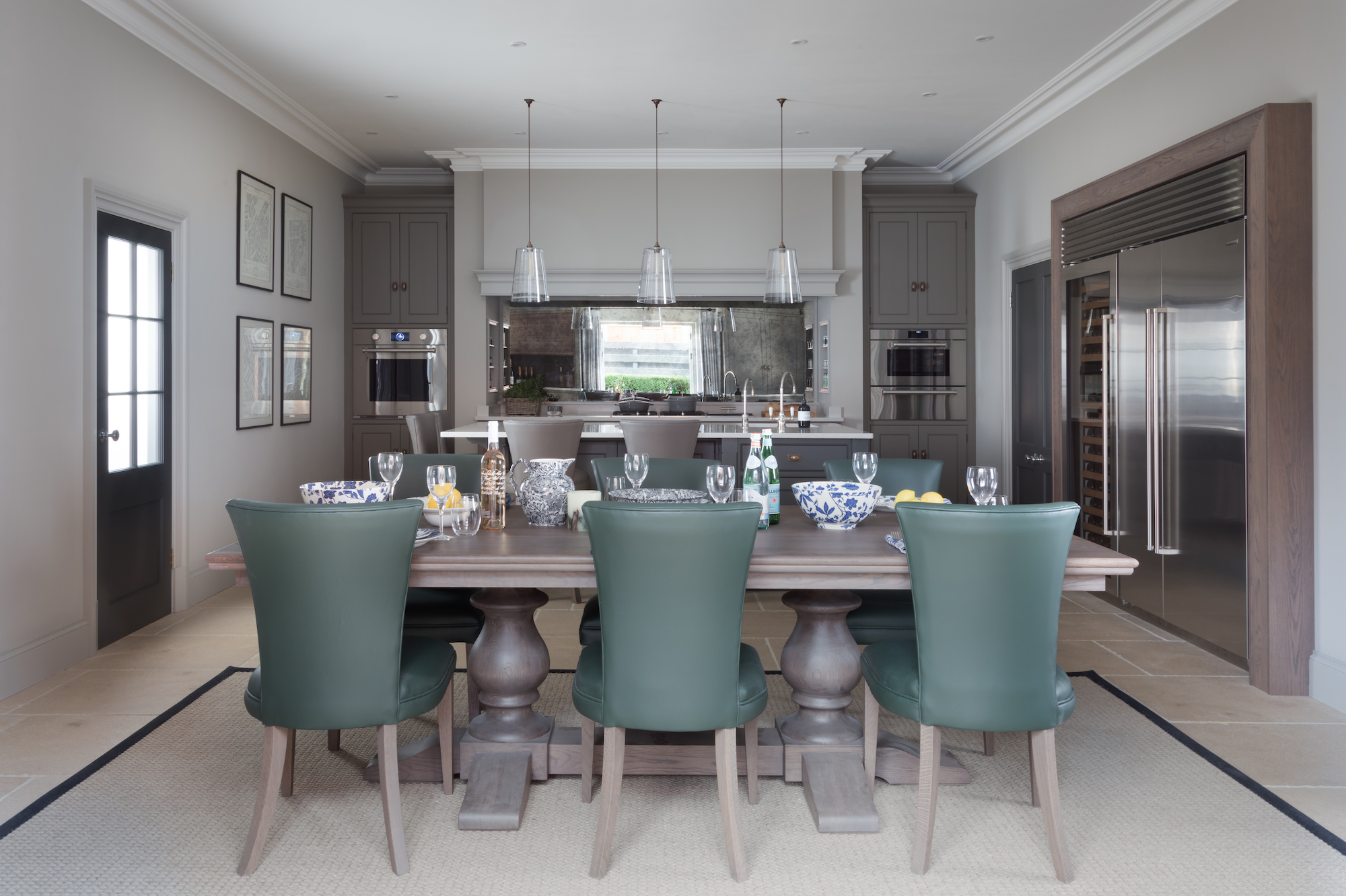 Wolf 76mm M Series Oven - In the Spotlight - Humphrey Munson Blog 