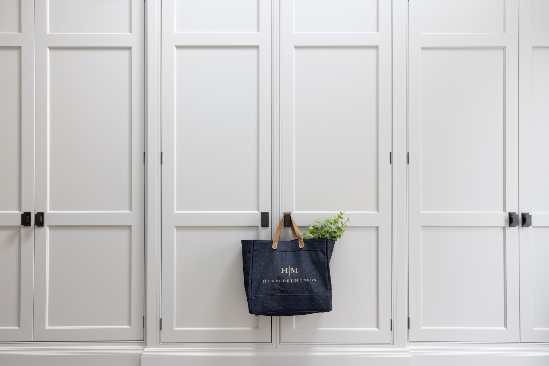 Light and bright boot room