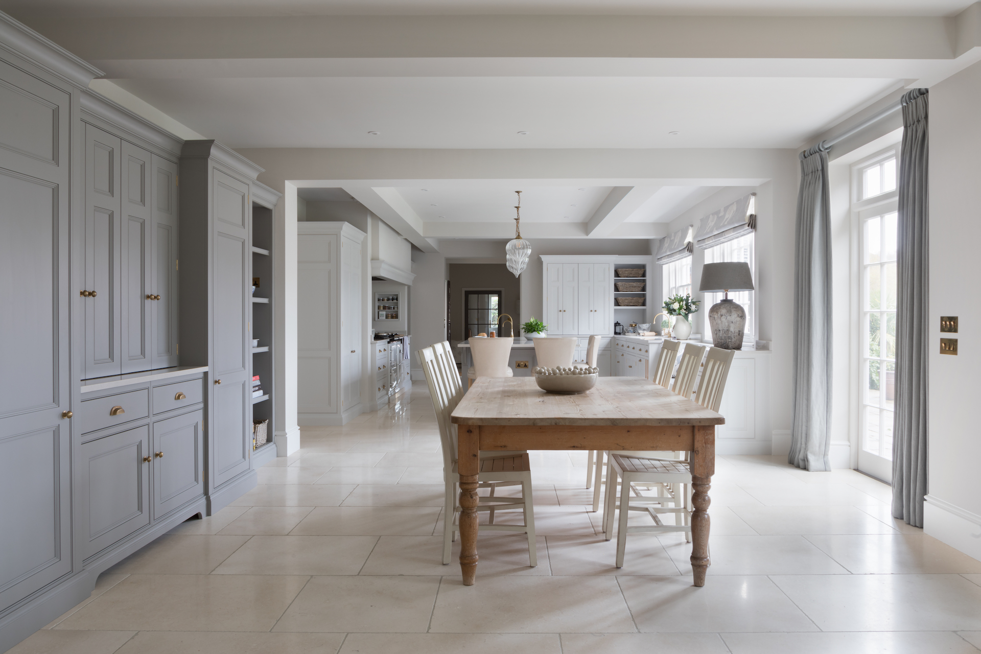 Organised country kitchen project