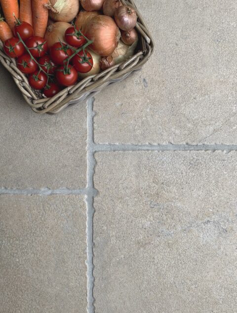 Cadogan Limestone Weathered - Image 2