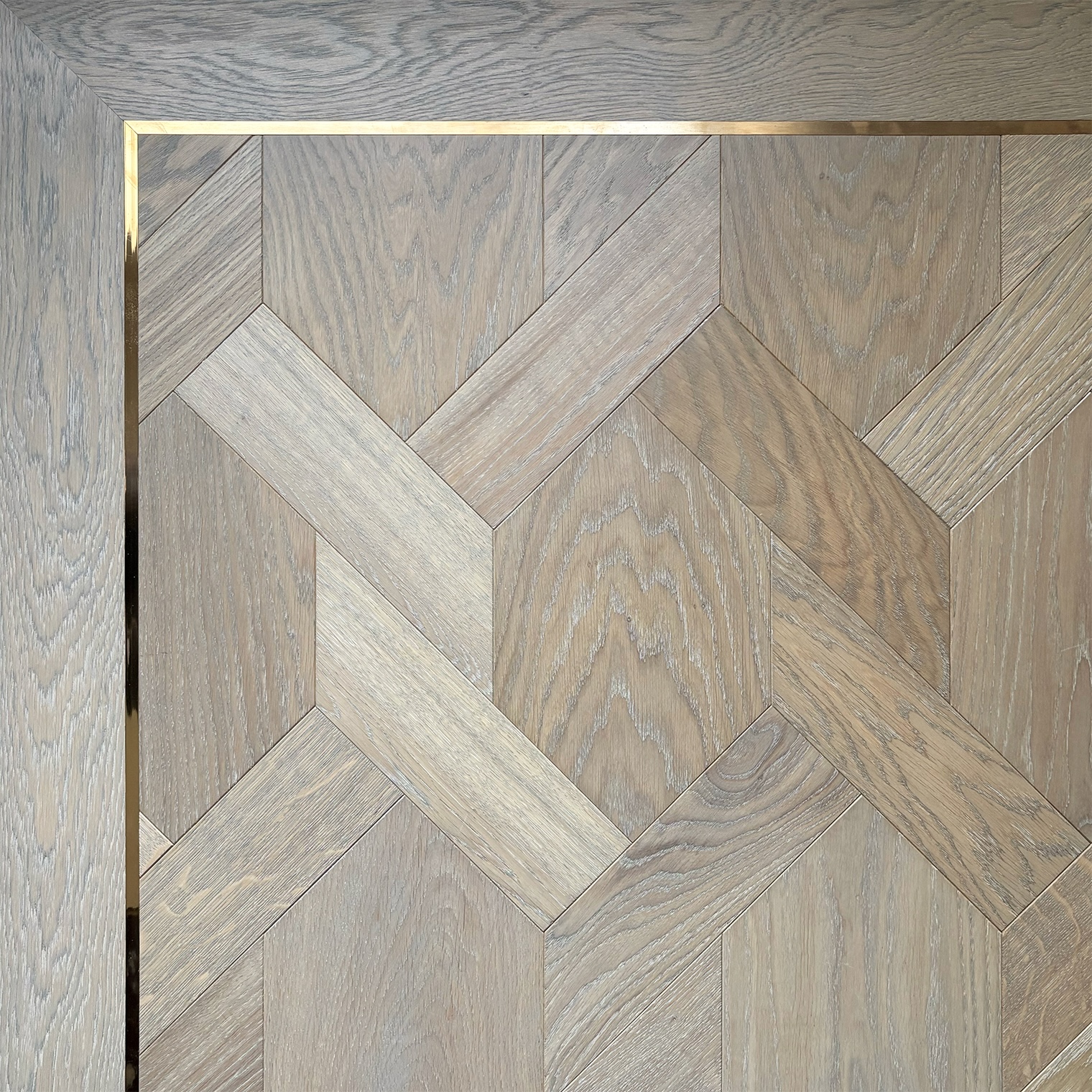 Verbier Engineered Oak - Image 3