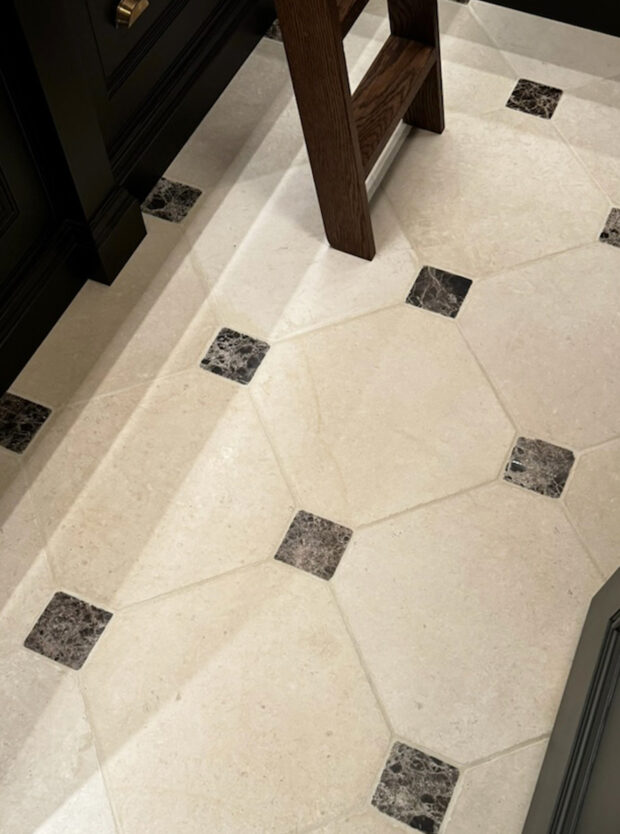 Draycott Marble Cabochon