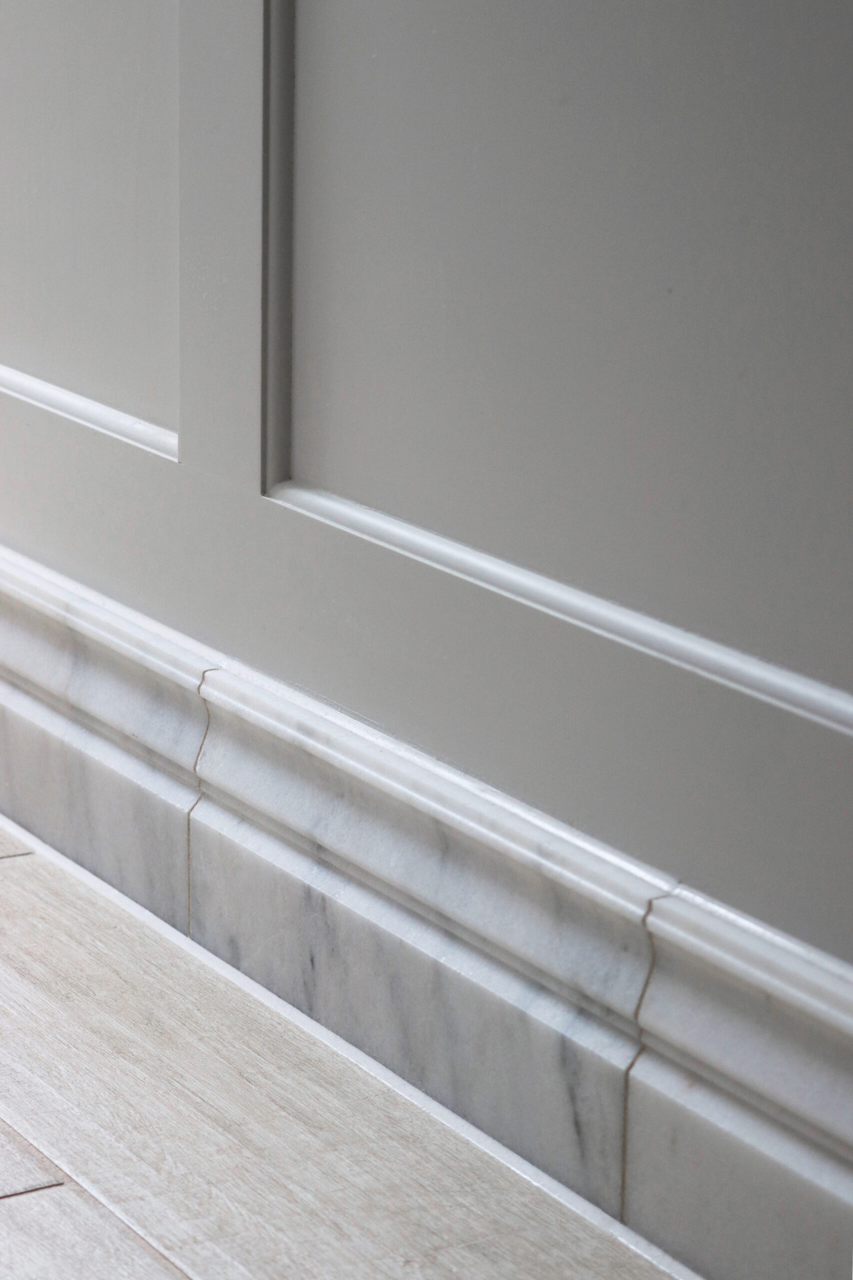 Kensington Marble Skirting - Image 1