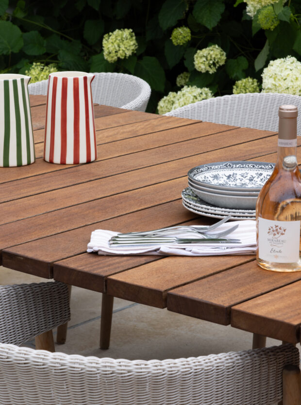 Hampton Dining Table