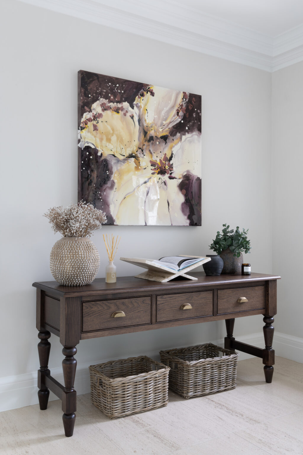Chatsworth Console Table | Sevenoaks Project | Sitting Room Furniture Humphrey Munson