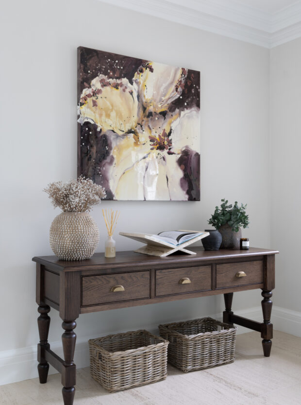 Chatsworth Console Table | Sevenoaks Project | Sitting Room Furniture Humphrey Munson
