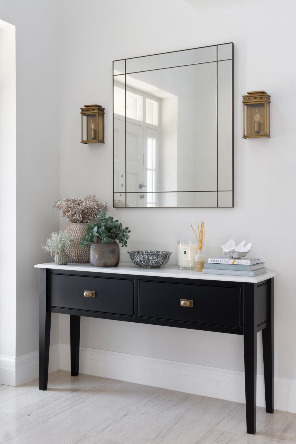 Ludlow Console table