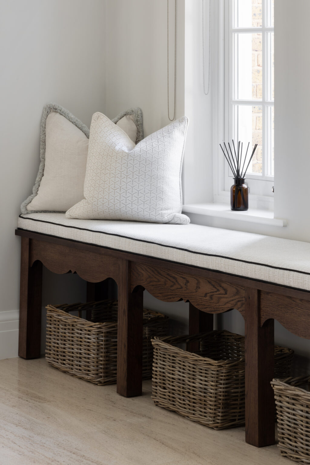 Bespoke Bench Seating - Hallway Furniture - Sevenoaks Project - Humphrey Munson