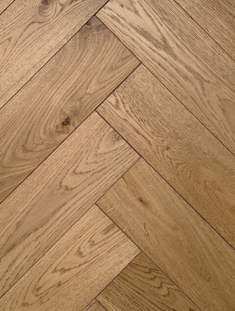 Chamonix Engineered Oak - Image 2