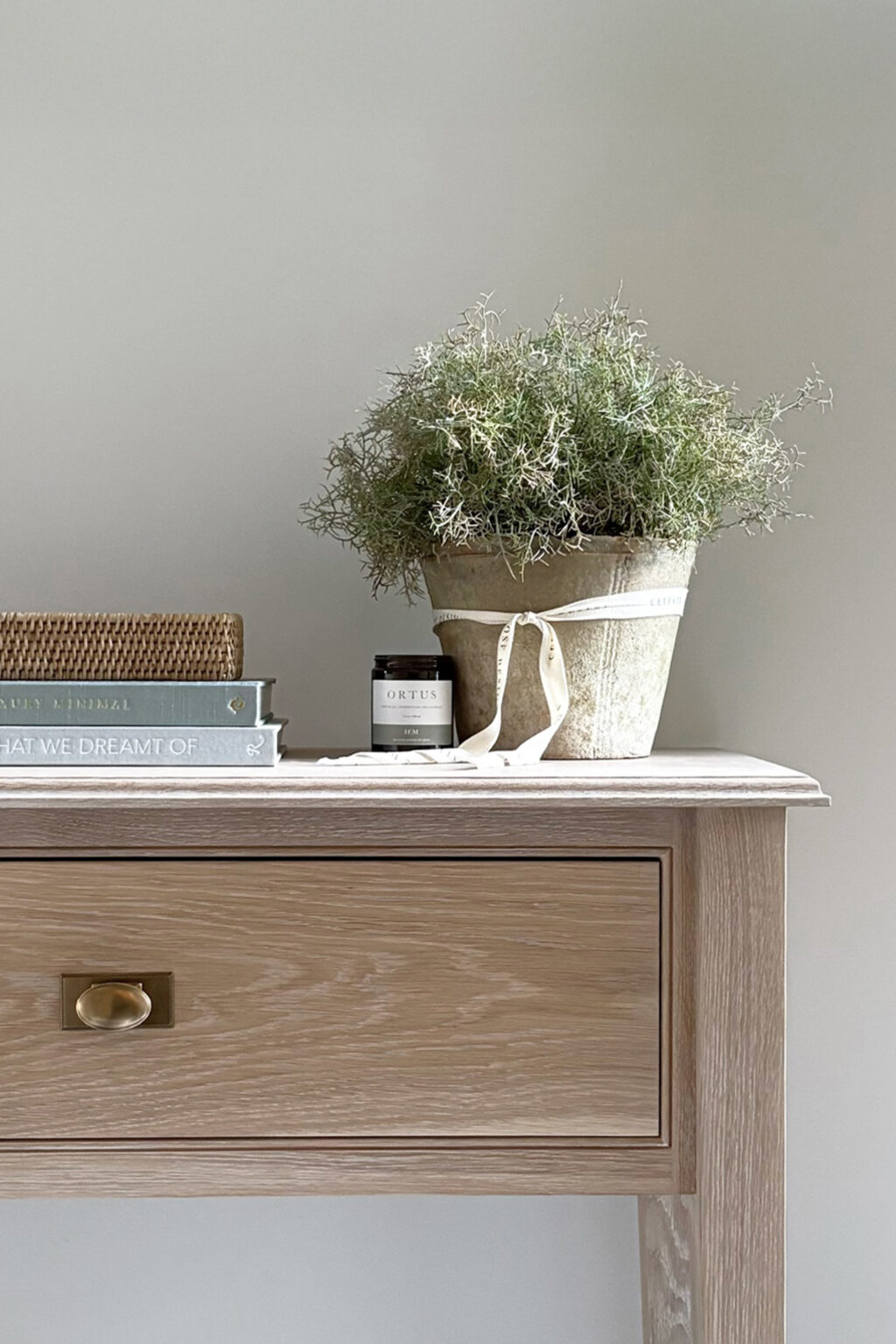 Celeste Rose Moss Pot