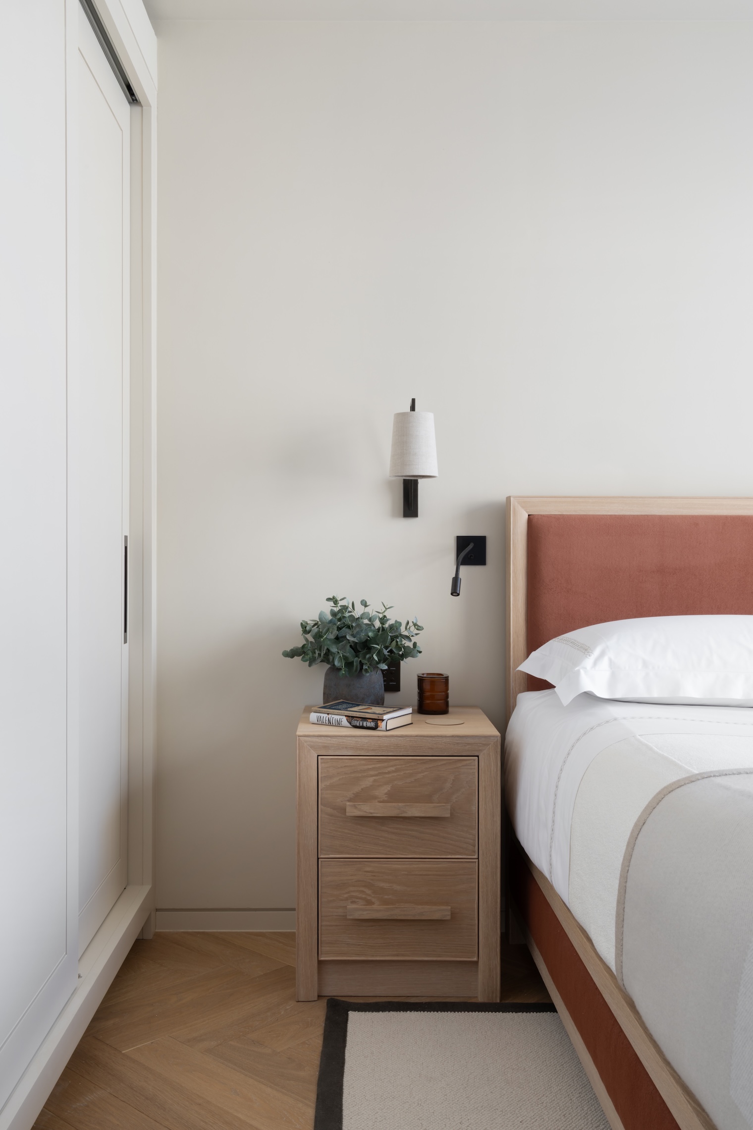 Lancaster Bedside Table - Image 5