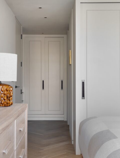 Lancaster Chest of Drawers - Image 5