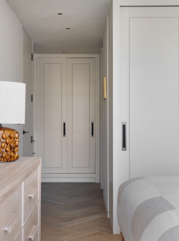 Lancaster Chest of Drawers