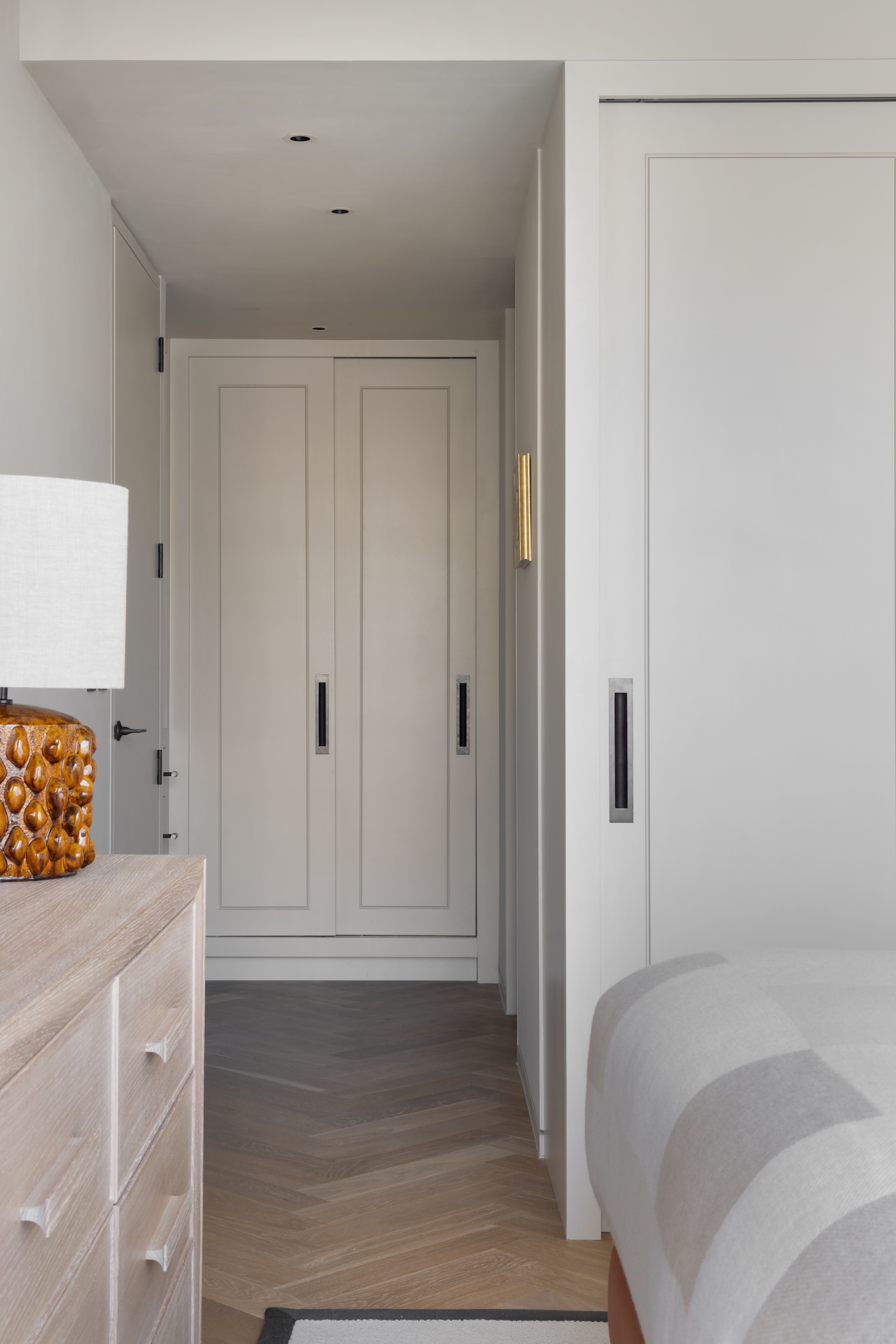 Lancaster Chest of Drawers - Image 5