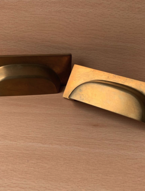 Ex-Display Tetterby Pull Handle in Satin Brass