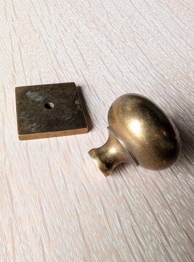 Ex-Display Hexam Handle in Aged Brass