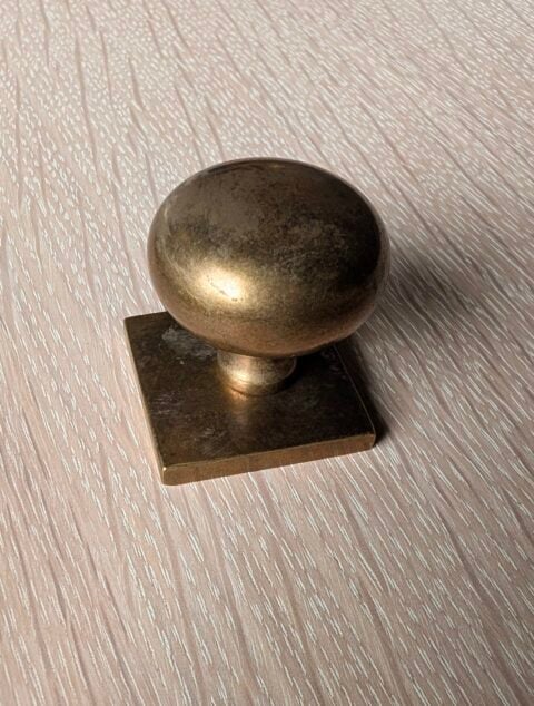 Ex-Display Hexam Handle in Aged Brass