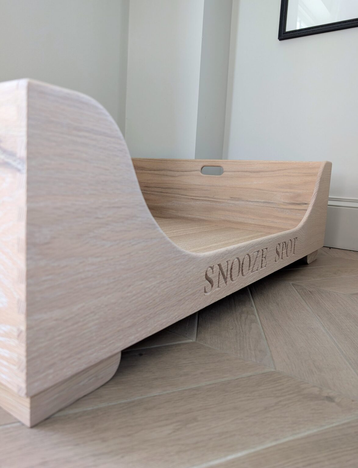 Dog Bed Large in Portman oak